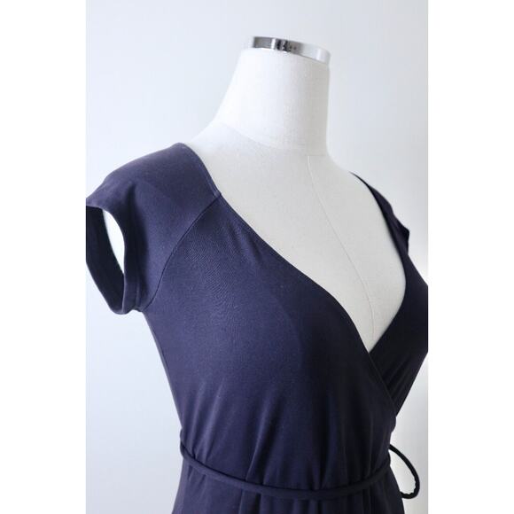Susana Monaco Size XS Jersey Knit Wrap Dress Cap Sleeve Tie Waist V Neck Navy - Picture 10 of 11